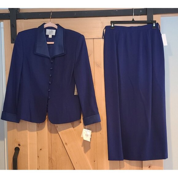 New! Valerie Steven Evening Dinner Sz 10 Petite Blue Skirt Suit Satin Lapel Wool